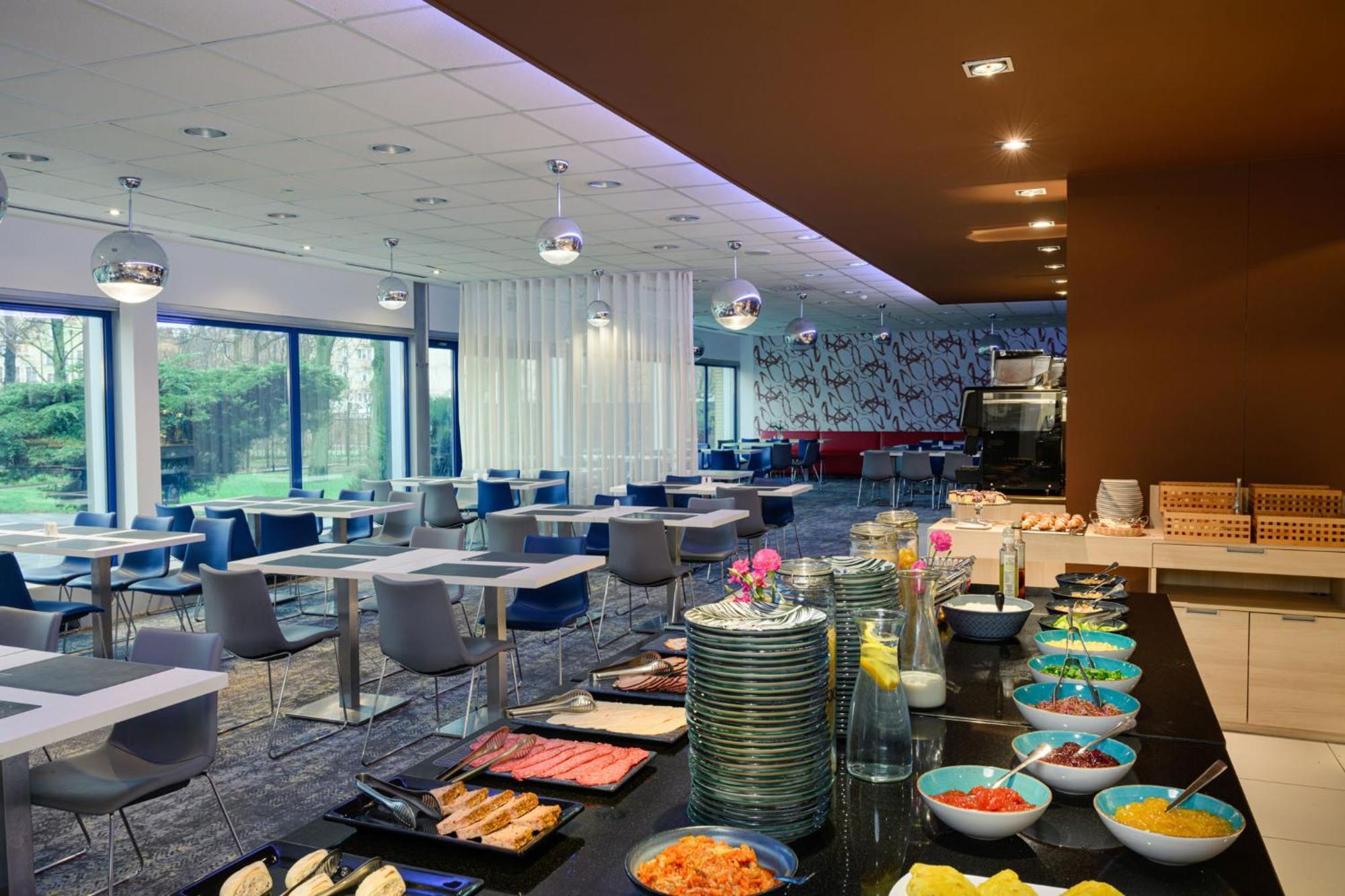 Hotelli Novotel Centrum 3*
